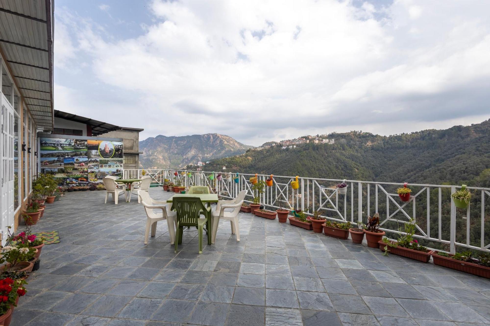 Treebo Lords Garden Glory With Valley View & Centralized Heating Шімла Екстер'єр фото